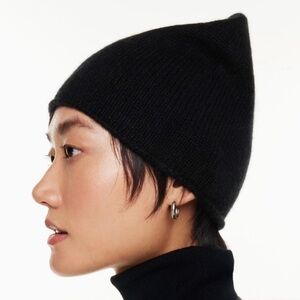 Aritzia Babaton Kisho Cashmere Black Knit Beanie Toque Sold Out Rare Worn Once